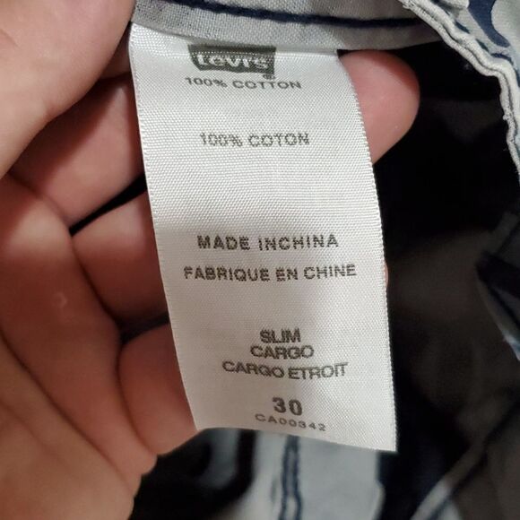 LEVI'S 30x13 slim cargo shorts - Picture 5 of 7